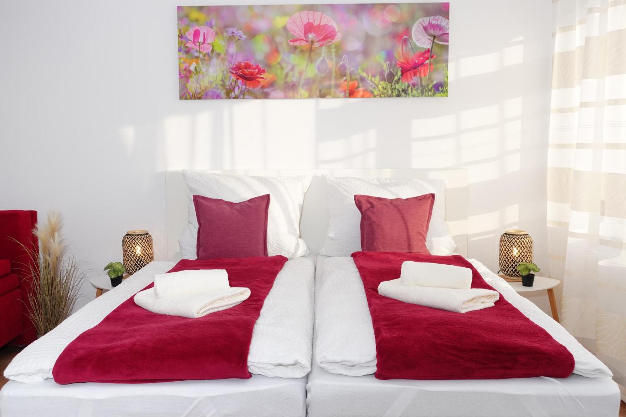 Relax-red Mit Pool Und Sauna Apartment *